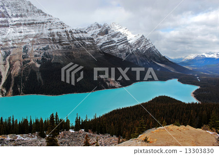 Light blue lake Light blue lake 13303830