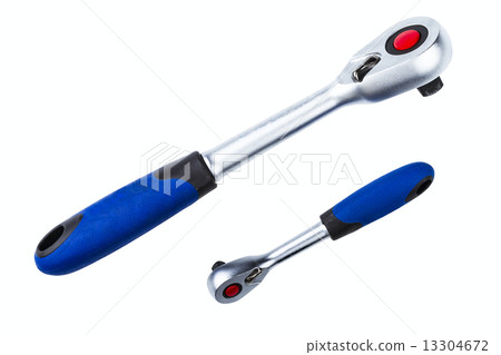 socket wrench 13304672