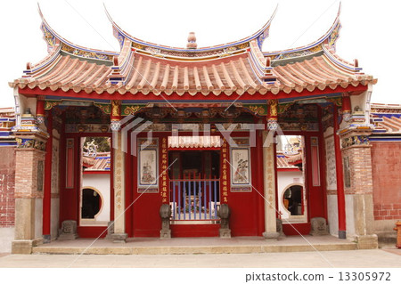 台灣的Kamaba陵墓 13305972