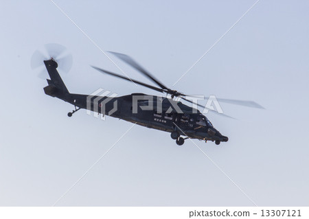 UH-60 Blackhawk UH-60 Blackhawk 13307121