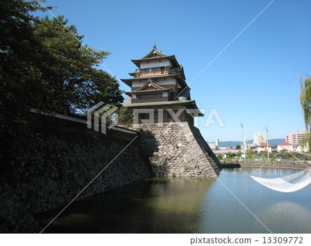 Takashimashiro Takashimashiro 13309772