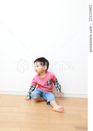 Freshly boy who is 3 years old Freshly boy who is 3 years old 13310901