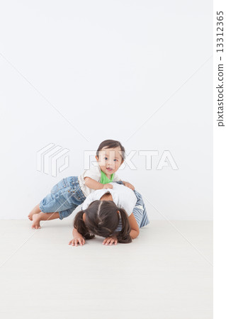 play, playful, older sister and younger brother 13312365