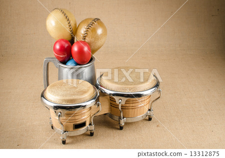 Percussion 13312875