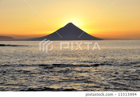 Mt. Kaidomi在黎明時分 13313994