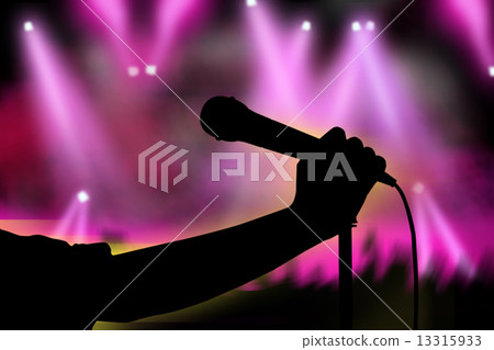 Hand of the singer 13315933