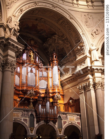 Berlin Cathedral 1 Berlin Cathedral 1 13316996