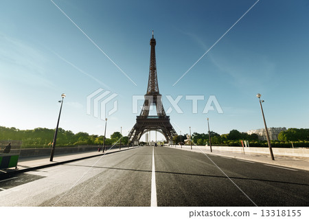 Eiffel Tower, Paris, France 13318155