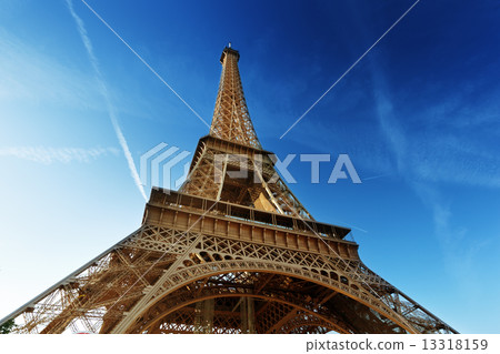Eiffel Tower, Paris, France Eiffel Tower, Paris, France 13318159