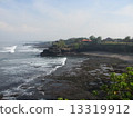 Tanah Lot Temple 13319912