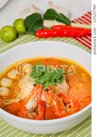 Green chicken curry a popular of Thai food 13322760