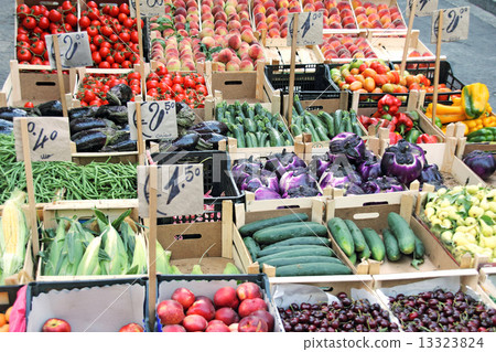 Fruits and Vegetables Fruits and Vegetables 13323824