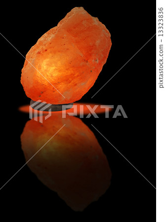 Lamp of Himalayan salt Lamp of Himalayan salt 13323836