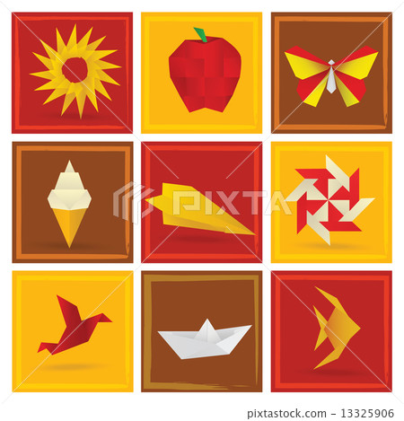 Origami summer symbols 13325906