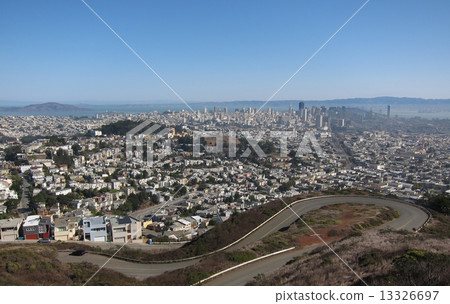 A view from the city landscape of Twin Peaks in San Francisco 13326697