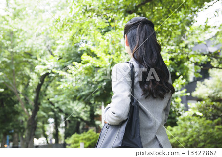女商人 女商人 13327862