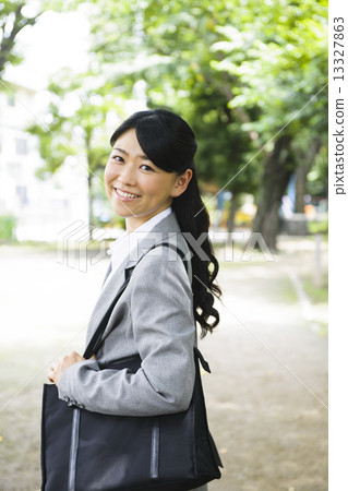 女商人 女商人 13327863