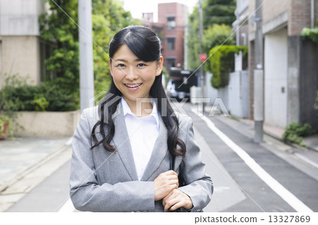 女商人 女商人 13327869