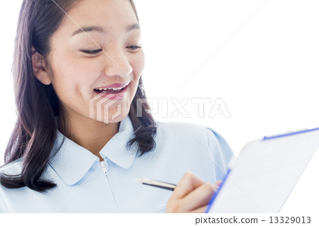 Working women in nursing care Working women in nursing care 13329013