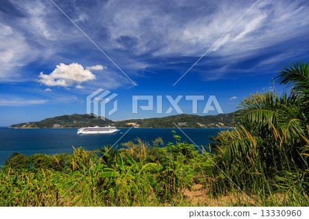 Cruise Ship Come To Phuket, Thailand Cruise Ship Come To Phuket, Thailand 13330960