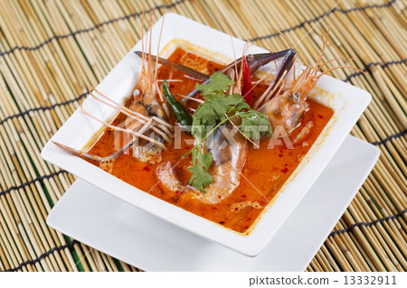 Tom yam kung Tom yam kung 13332911