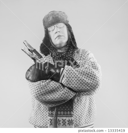 Winter motoring 13335419