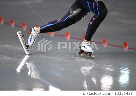 Speed skating shoe edge 13335488