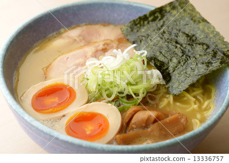 雞白拉麵 13336757