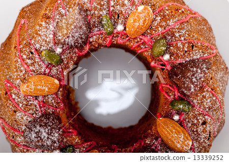 chestnut cake bread dessert 13339252