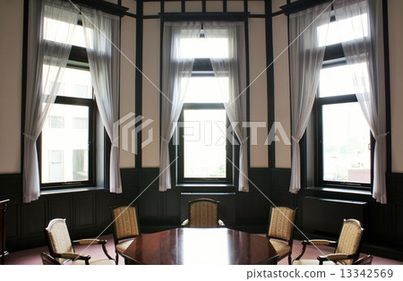 Conference Room (Western Architecture) 13342569