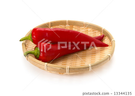 Fruit paprika 13344135