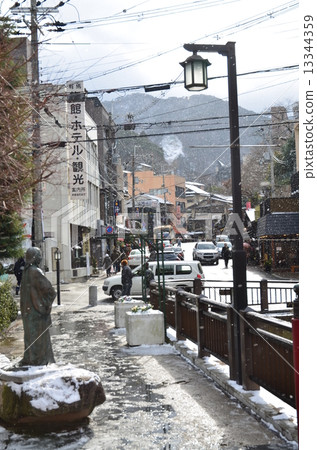 Arima hot spring town in winter 13344359