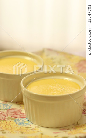 Pudding  13347702