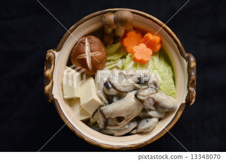 Oyster hotpot 13348070