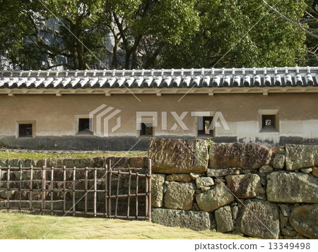 Defense facility "World Heritage" in Himeji Castle "Iron Gun Narrow" 13349498