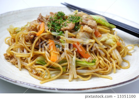 炒麵 13351100