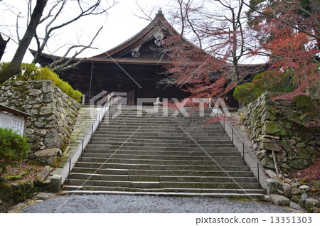 National treasure Mitsuji temple Kondo (Otsu city Shigaji-cho, Shiga prefecture) 13351303
