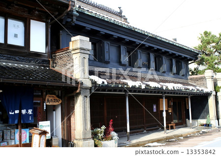 Castle Town Takaoka's former home Takaoka city 13353842