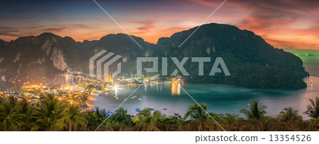 Travel vacation background 13354526