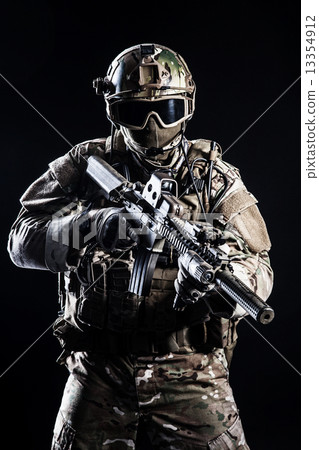 Special forces soldier 13354912