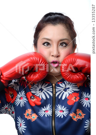 squint eyed crazy woman in boxing gloves squint eyed crazy woman in boxing gloves 13355287