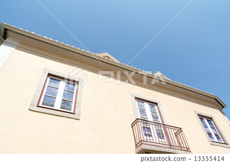 Portuguese suburb Sintra building 13355414