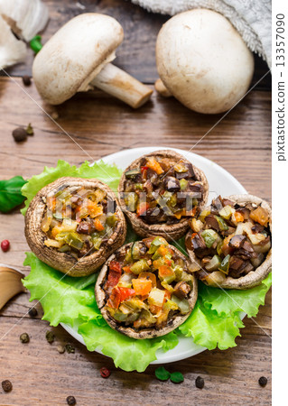 Portobello mushrooms stuffed with vegetables Portobello mushrooms stuffed with vegetables 13357090