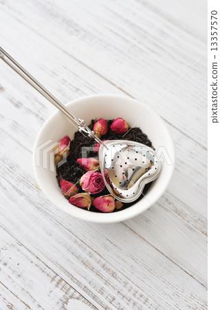 Tea strainer and rose buds Tea strainer and rose buds 13357570