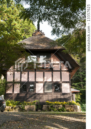 現代屋頂 現代屋頂 13357625