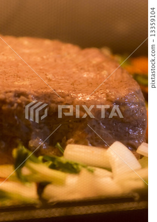 roast beef  13359104