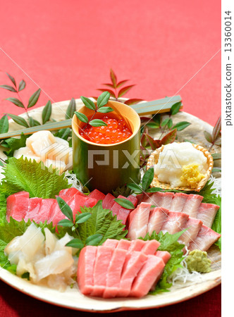 New Year 's cooking sashimi (3) with sashimi (red and white). 13360014