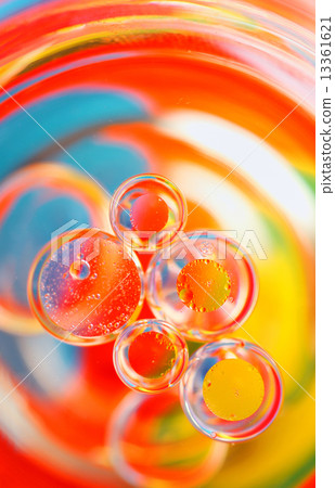 Oil bubbles 13361621
