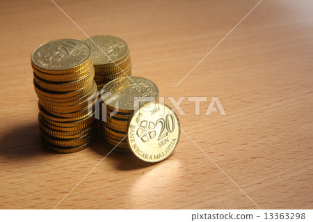 Golden malaysian coins 13363298