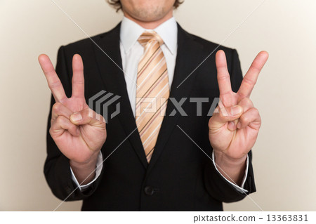 一個雙人辦公室工作人員 13363831